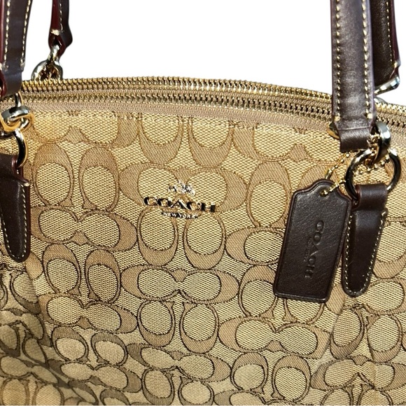 NWOT Coach Christie Carryall Signature Canvas Tote Brown Monogram + COA - Picture 4 of 14